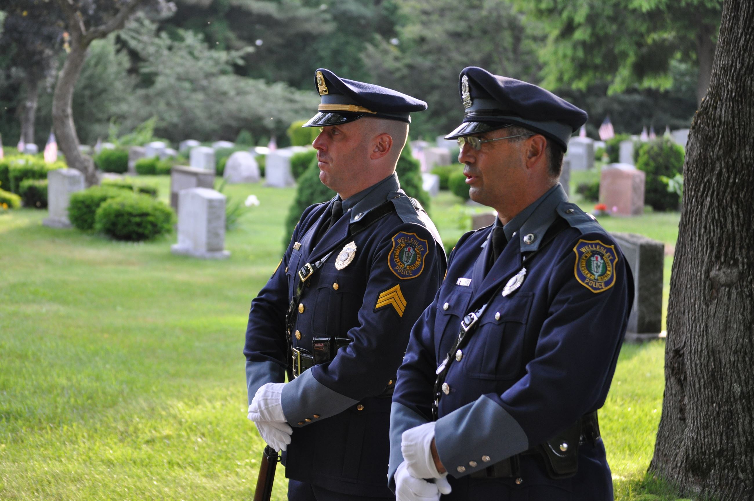 Officer Jim Amalfi giving some helpful, discrete tips to Sergeant Scott Whittemore during an Honor G